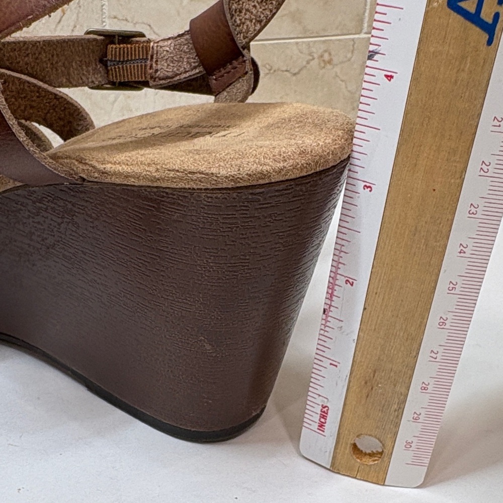 Maurices Brown Women's Wedge Sandals - Picture 7 of 12